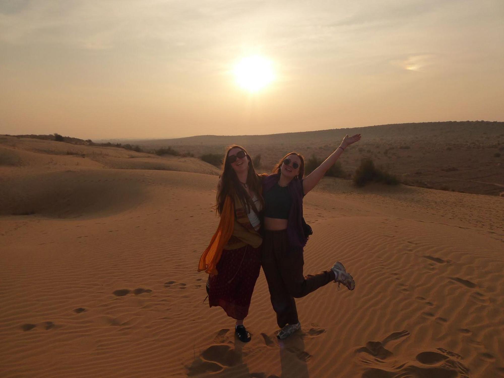 Hostel Desert Home Stay ジャイサルメール エクステリア 写真